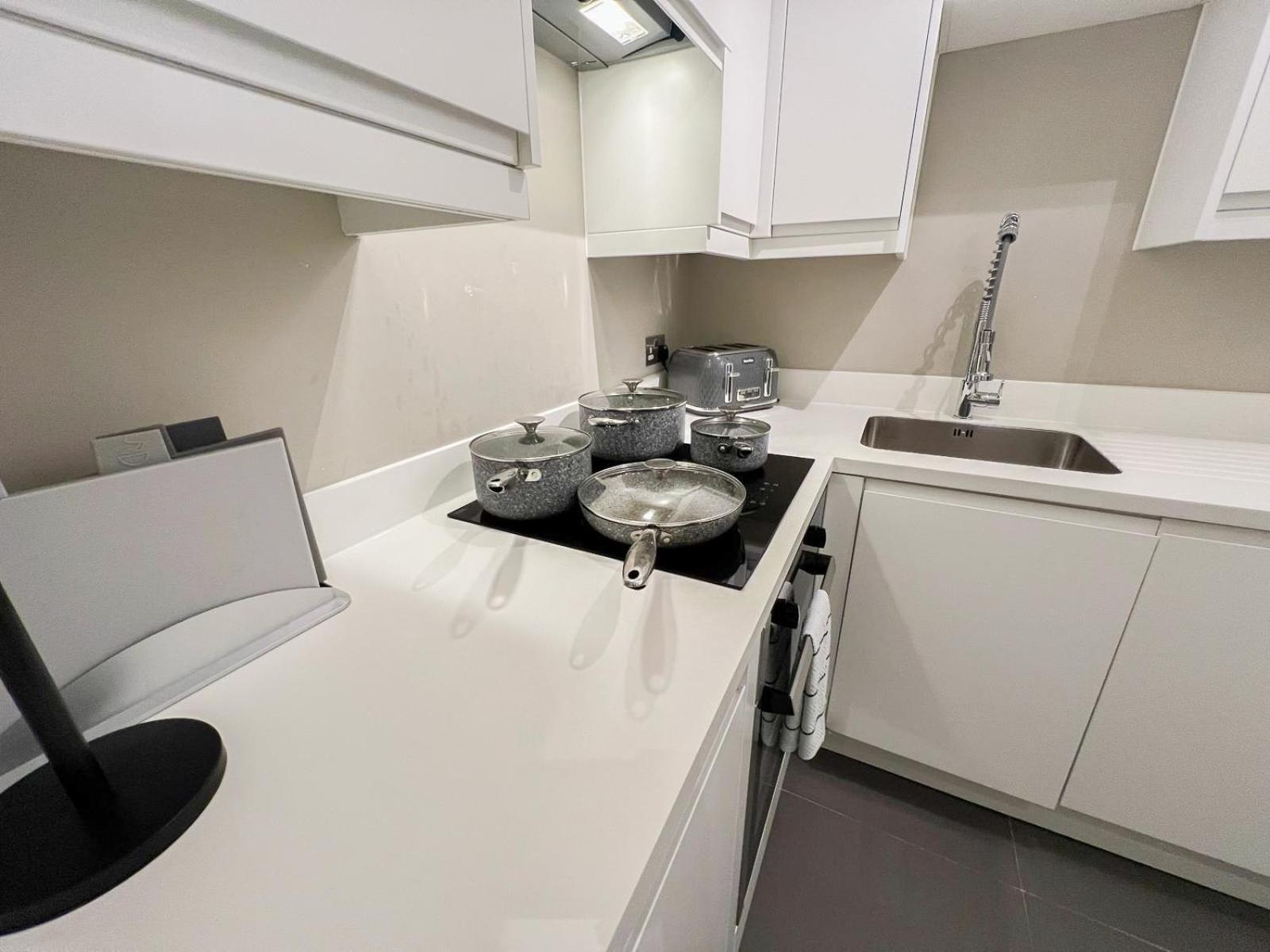 Chic 1-Bedroom Flat In Elephant & Castle, Near The Shard 伦敦 外观 照片