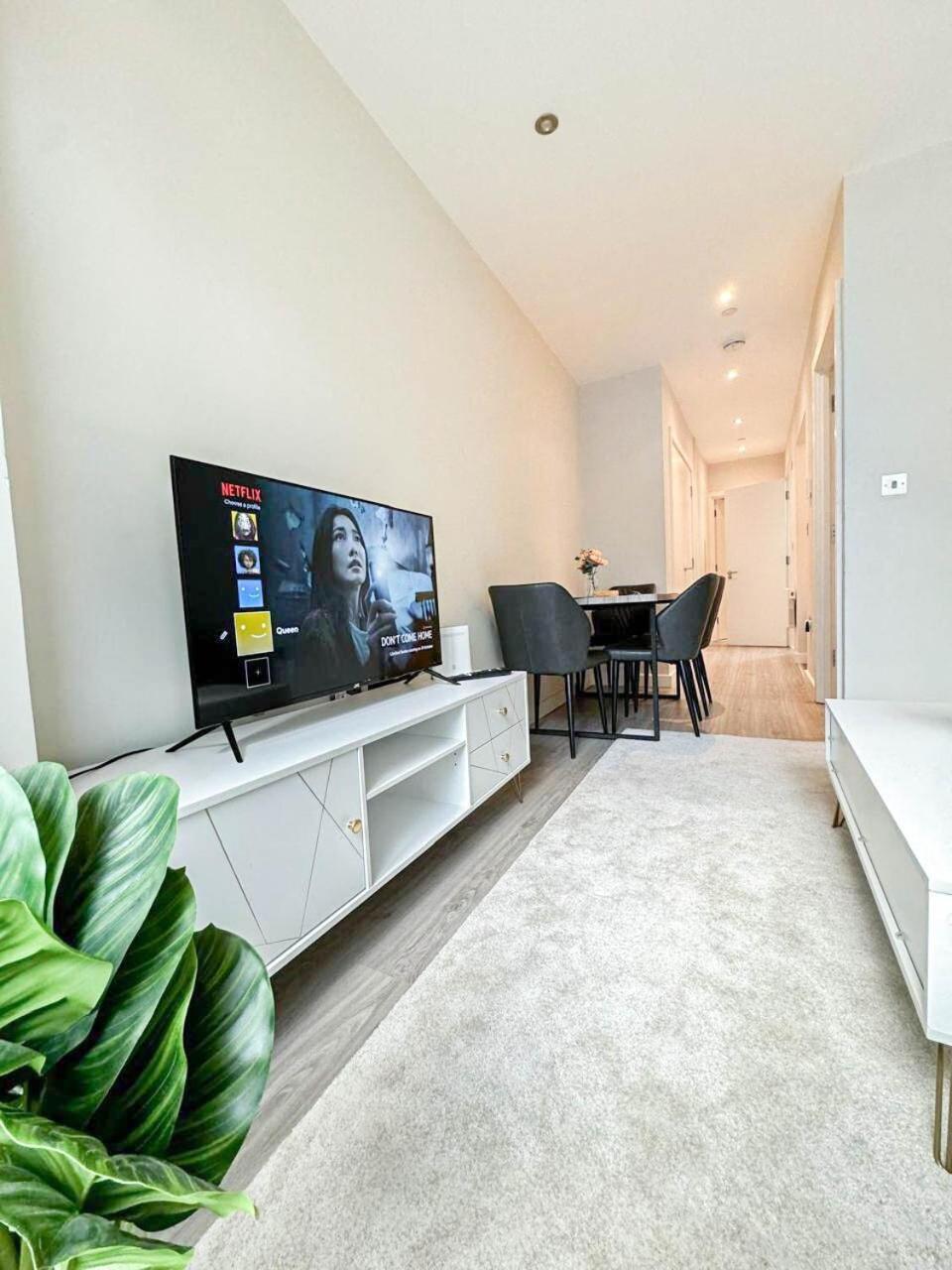 Chic 1-Bedroom Flat In Elephant & Castle, Near The Shard 伦敦 外观 照片